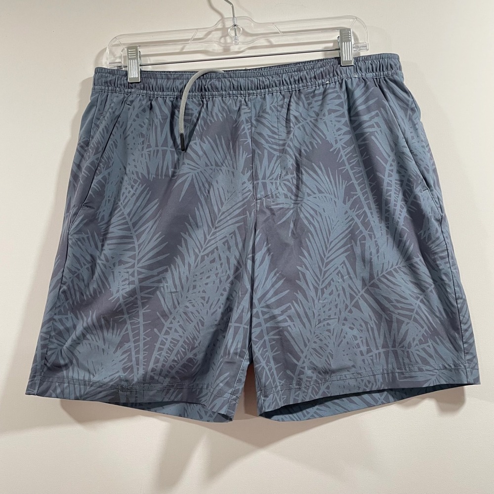 Chubbies Everywear Shorts Mens Large Grey Palm Leaf Print 7 Inch Inseam Casual
